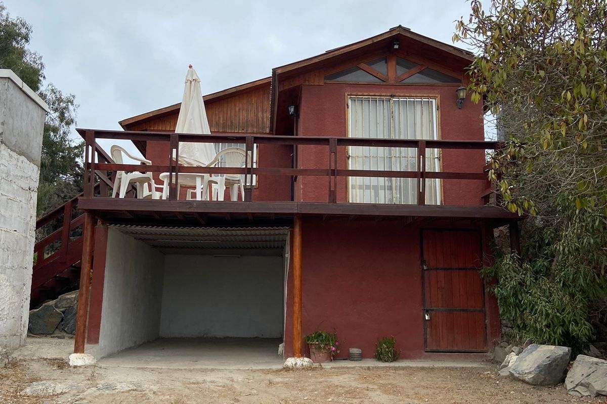 CASA 6 PERSONAS (N° 26)